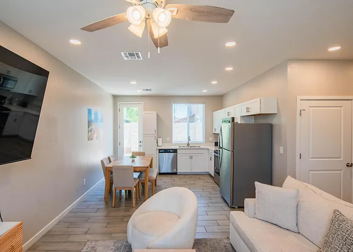 Apartment Serene 2br With Premium Beds Glendale