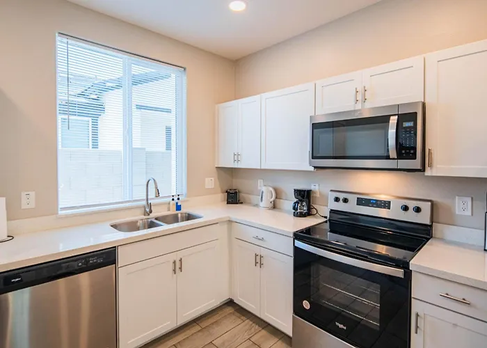 Serene 2br With Premium Beds *