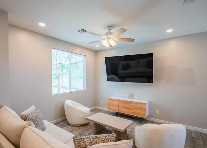 Apartment Serene 2br With Premium Beds Glendale